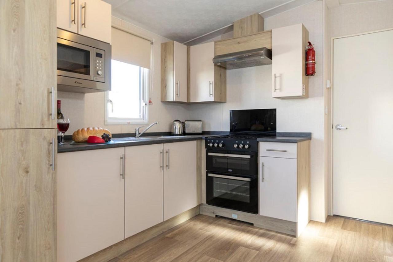 Pentire Coastal 4* Bude