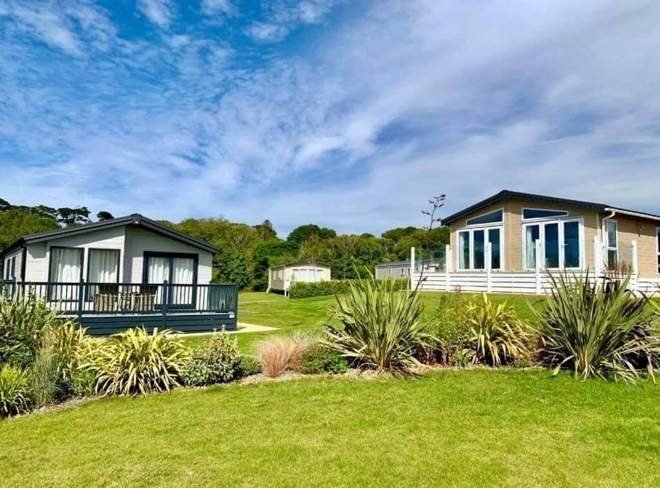 Pentire Coastal 4*