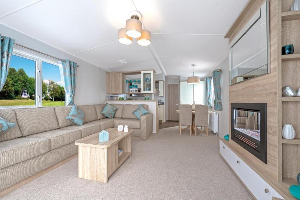 Pentire Coastal 4* Bude